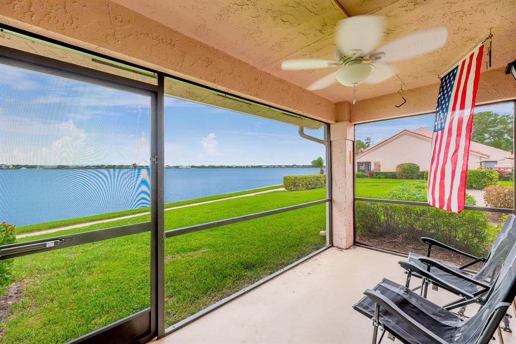 3513 SE Sandpiper Circle