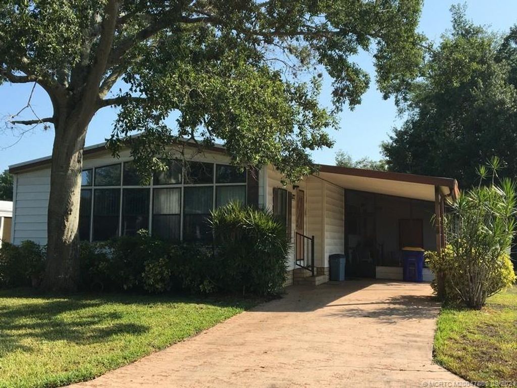 Photo of 16227 SW Two Wood Way, Indiantown, FL 34956 (MLS # M20047005)