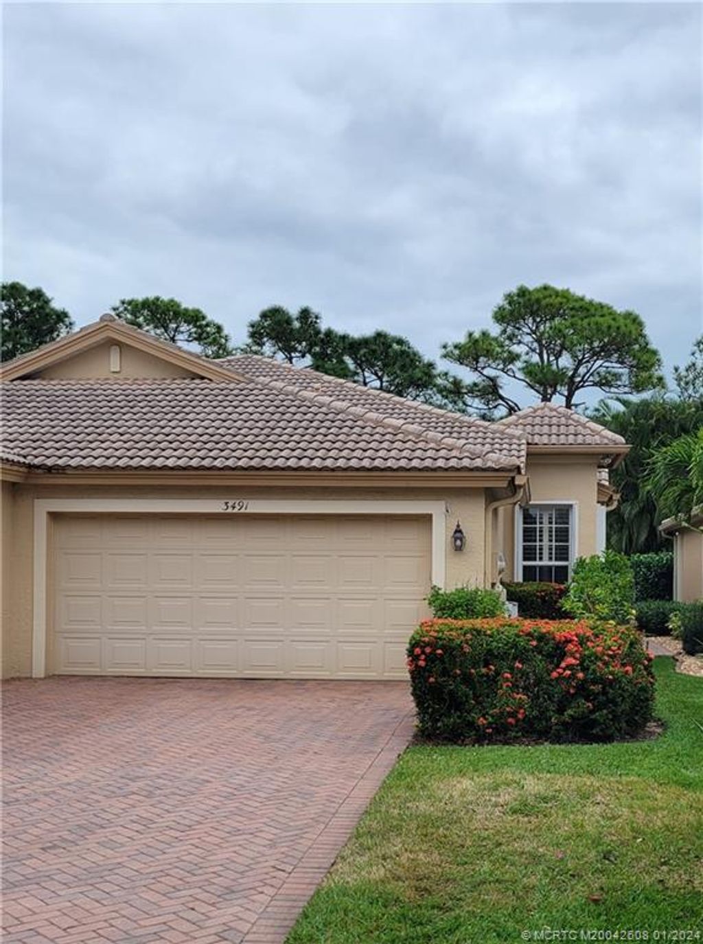 Photo of 3491 NW Willow Creek Drive, Jensen Beach, FL 34957 (MLS # M20042608)