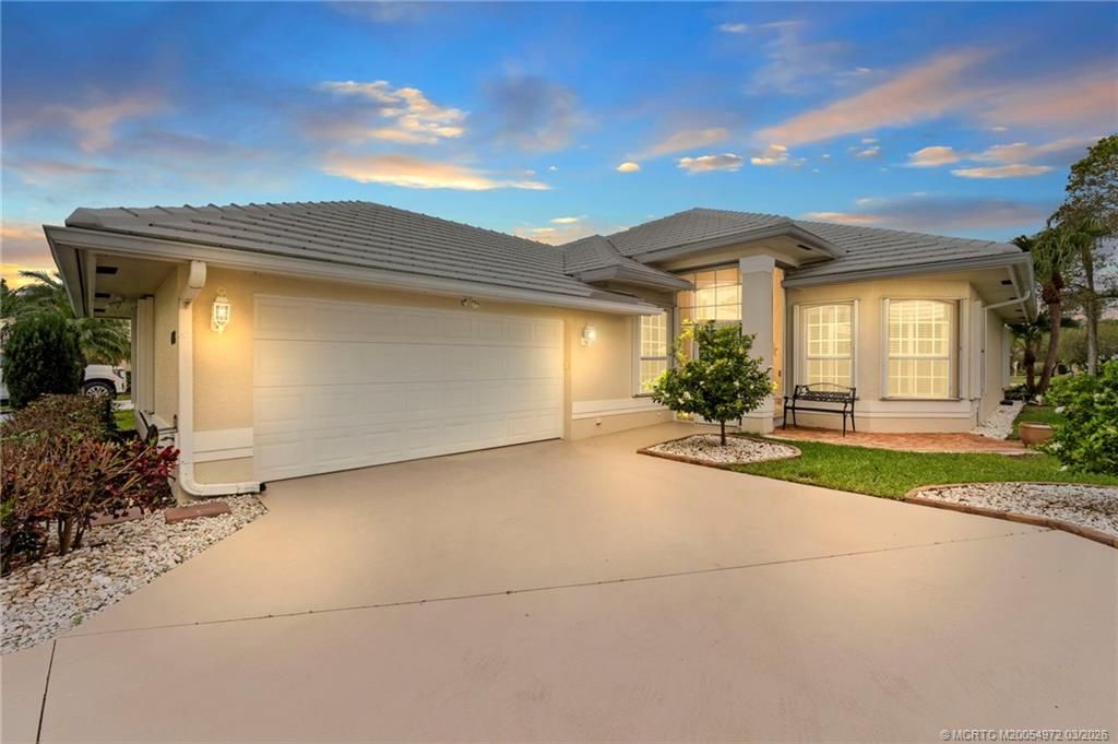 Photo of FL 34986 (MLS # M20054972)