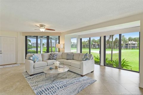 Photo of 303 NE Golfview Circle, Stuart, FL 34996 (MLS # M20054909)