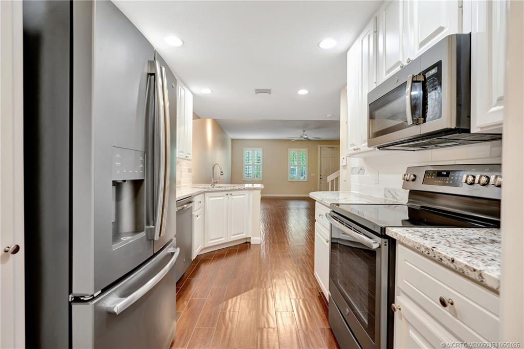 Jupiter, Florida 33458, United States, 3 Bedrooms Bedrooms, ,3 BathroomsBathrooms,Residential,Pending,141202