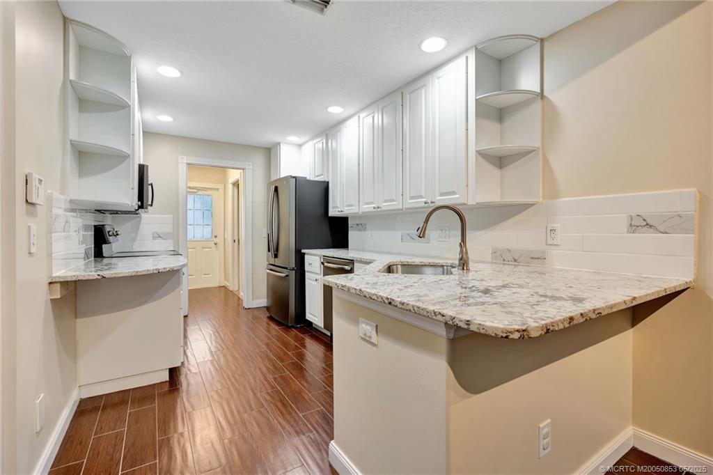 Jupiter, Florida 33458, United States, 3 Bedrooms Bedrooms, ,3 BathroomsBathrooms,Residential,Pending,141202