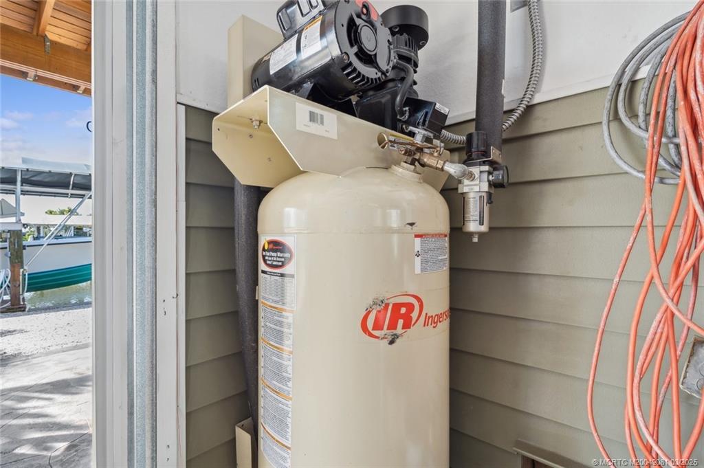 Punta Gorda, Florida, 33955, United States, 3 Bedrooms Bedrooms, ,4 BathroomsBathrooms,Residential,Active,1705797