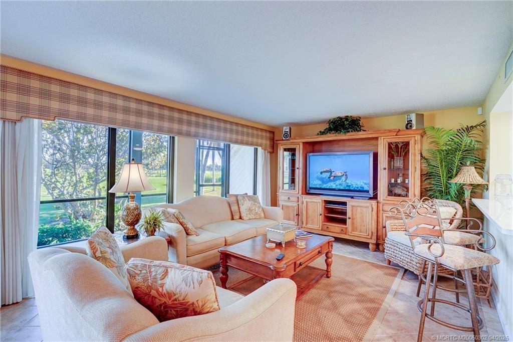 Stuart, Florida 34996, United States, 2 Bedrooms Bedrooms, ,2 BathroomsBathrooms,Residential,Active,114354