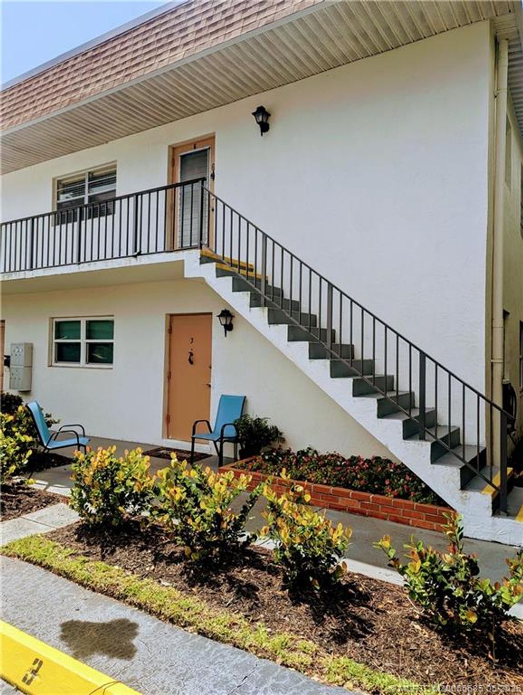 Photo of 2950 SE Ocean Boulevard #5-6, Stuart, FL 34996 (MLS # M20055685)