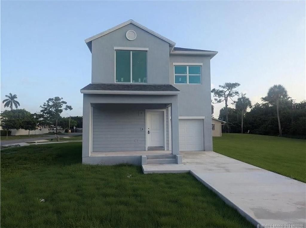 Photo of 2565 SE Bonita Street, Stuart, FL 34997 (MLS # M20051515)