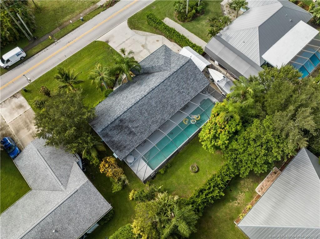 Photo of 5279 SE Horseshoe Point Road, Stuart, FL 34997 (MLS # M20041164)