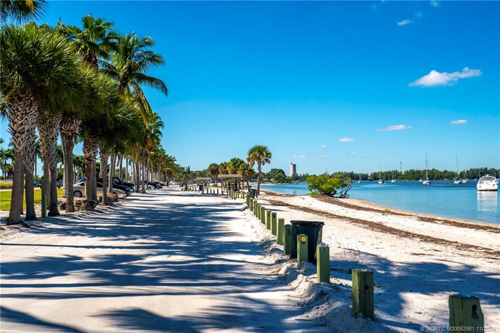 Fort Pierce, Florida 34949, United States, ,Land,Active,239720