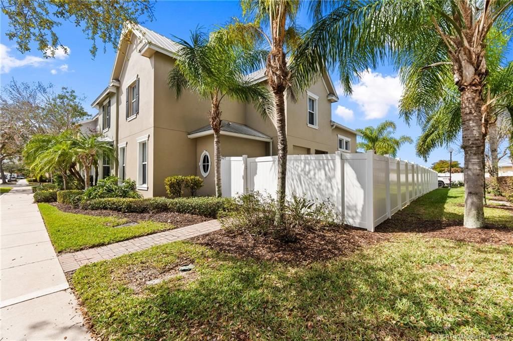 Photo of 10627 SW Cam Run, Port Saint Lucie, FL 34987 (MLS # M20054717)