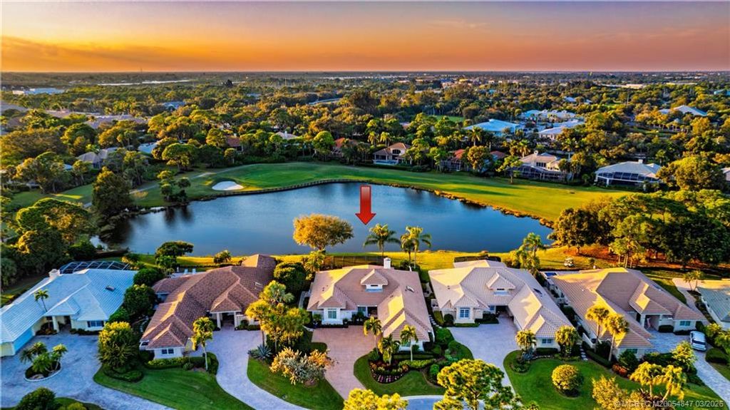 Photo of 1257 SE Brewster Place, Stuart, FL 34997 (MLS # M20054847)