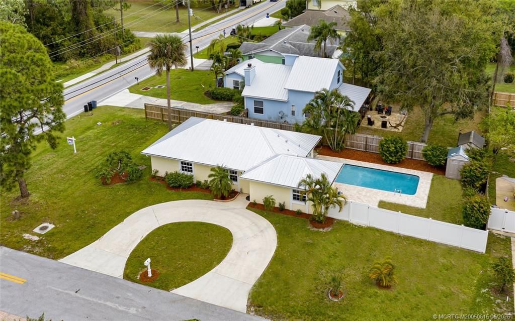 Photo of 2363 NW Brennan Court, Stuart, FL 34994 (MLS # M20050615)