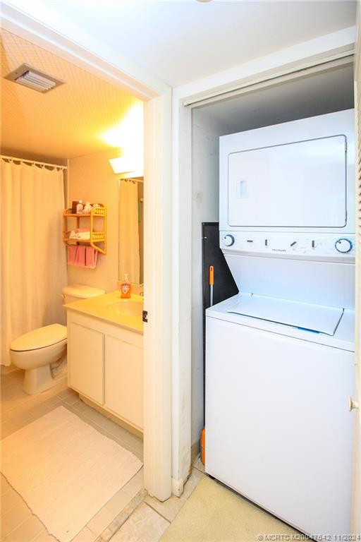 Stuart, Florida 34996, United States, 2 Bedrooms Bedrooms, ,2 BathroomsBathrooms,Residential,Active,33864