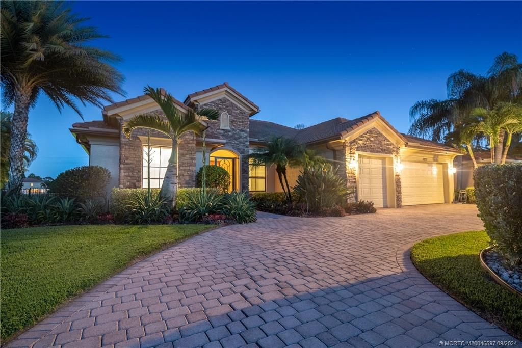Photo of 3275 NW Stoney Creek Avenue, Jensen Beach, FL 34957 (MLS # M20046597)