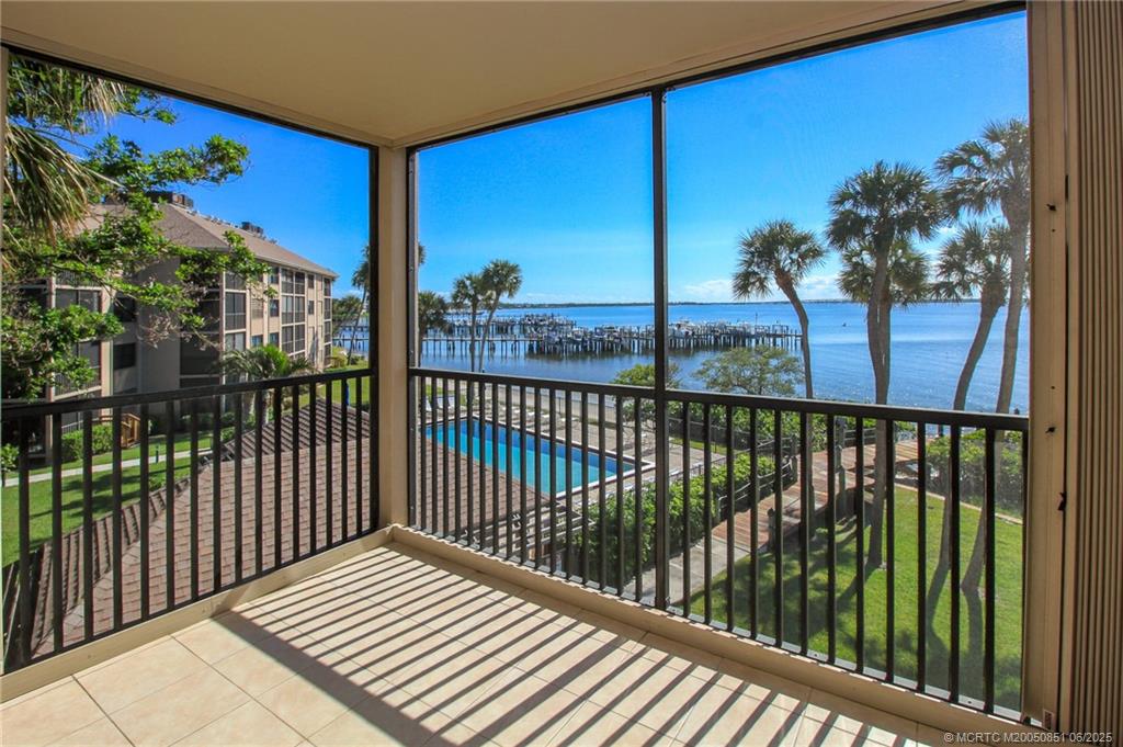 Stuart, Florida 34996, United States, 2 Bedrooms Bedrooms, ,2 BathroomsBathrooms,Residential,Active,143290