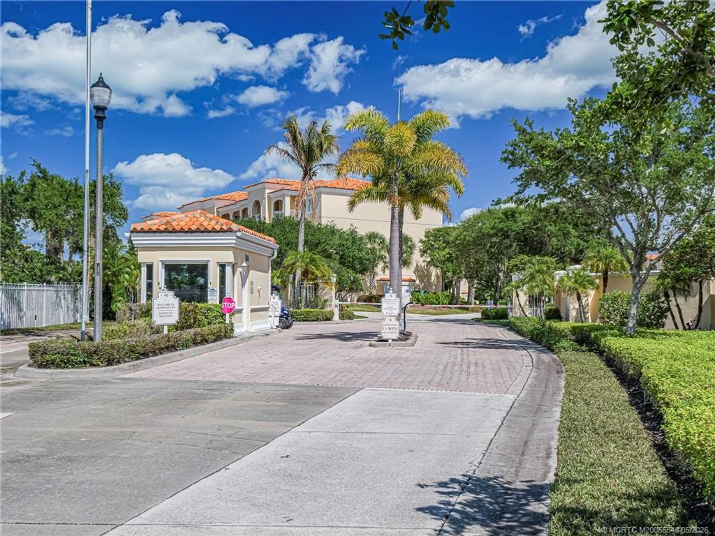 Photo of 10 Harbour Isle Drive E #106, Fort Pierce, FL 34949 (MLS # M20055548)