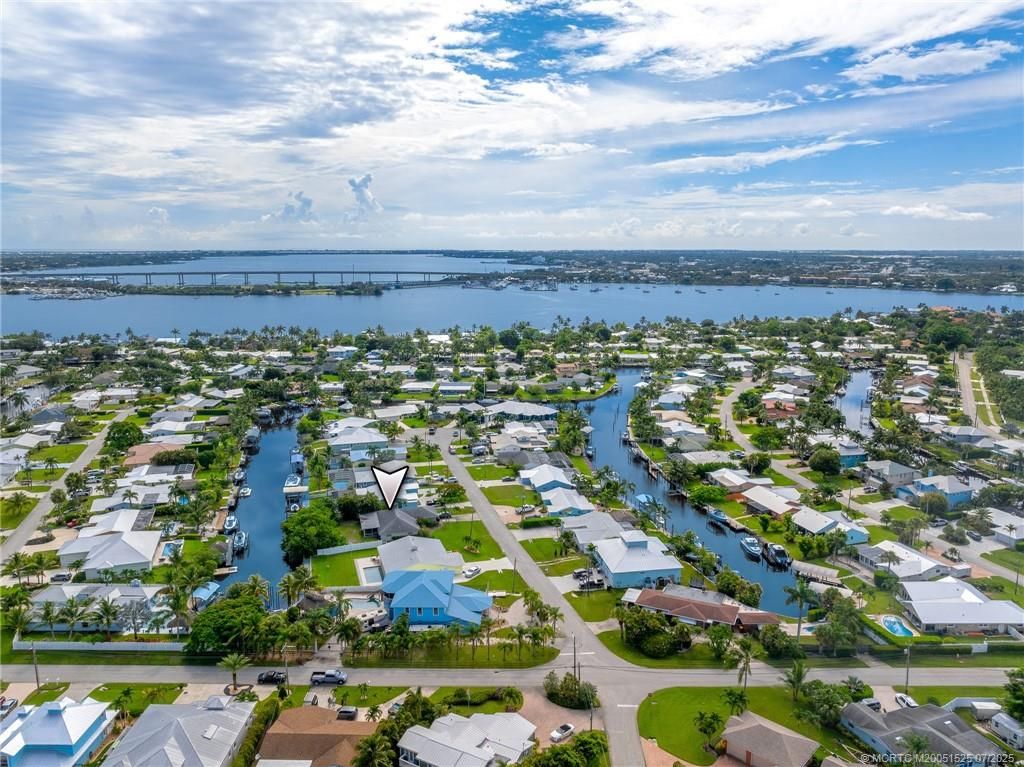 Photo of 1449 SW Albatross Way, Palm City, FL 34990 (MLS # M20051525)