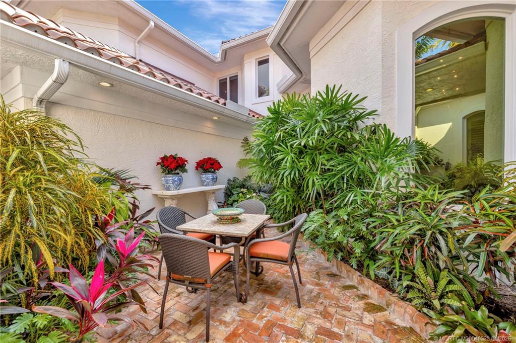 Stuart, Florida 34996, United States, 5 Bedrooms Bedrooms, ,7 BathroomsBathrooms,Residential,Active,19800