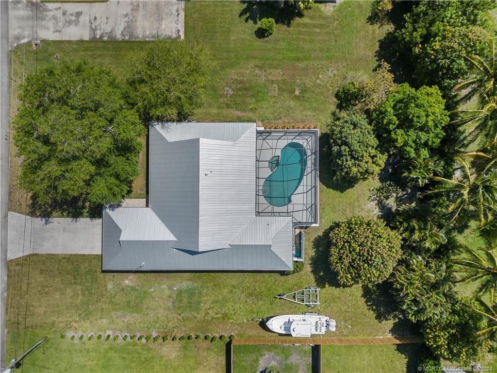 Photo of 4566 SE Windsor Court, Stuart, FL 34997 (MLS # M20043866)