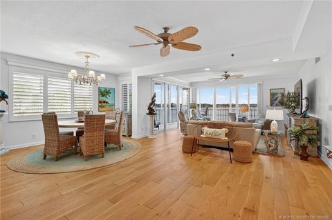 Photo of 1150 SW Chapman Way #308, Palm City, FL 34990 (MLS # M20052730) Photo of 1150 SW Chapman Way #308, Palm City, FL 34990 (MLS # M20052730)