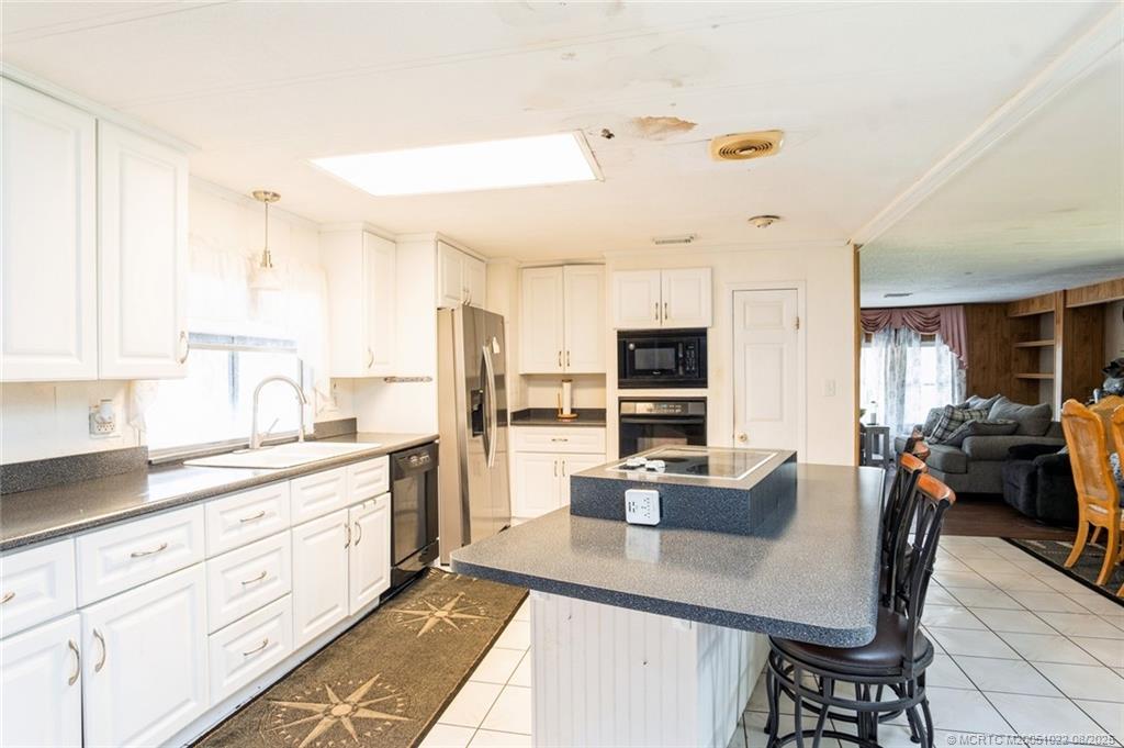 Hobe Sound, Florida 33455, United States, 2 Bedrooms Bedrooms, ,2 BathroomsBathrooms,Residential,Active,150915