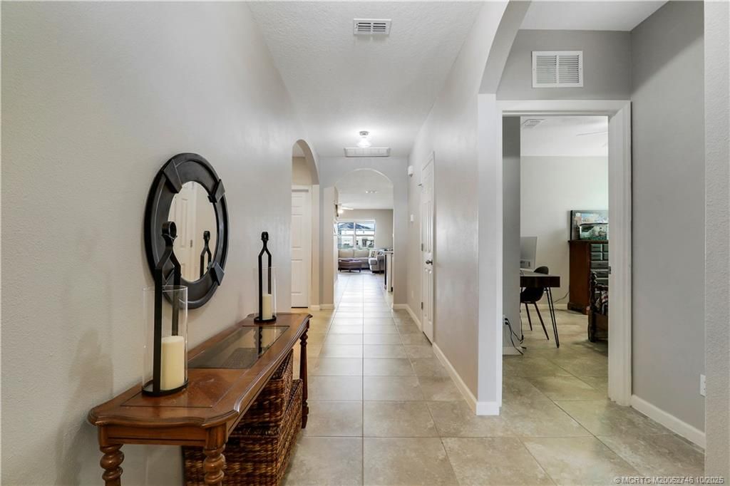 Photo of 10730 SW Prato Way, Port Saint Lucie, FL 34987 (MLS # M20052746)