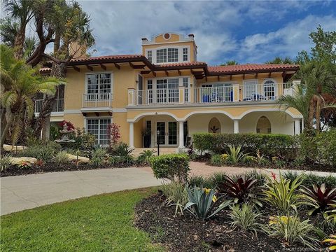 Photo of 6 Castle Hill Way, Stuart, FL 34996 (MLS # M20055105)