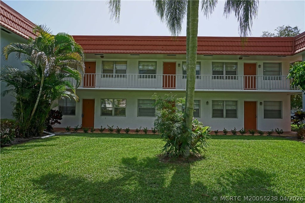 Photo of 2600 SE Ocean Boulevard #Q3, Stuart, FL 34996 (MLS # M20055238)