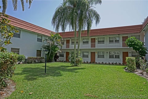 Condo For Sale - 2600 SE Ocean Boulevard #Q3<br/> Stuart, FL 34996