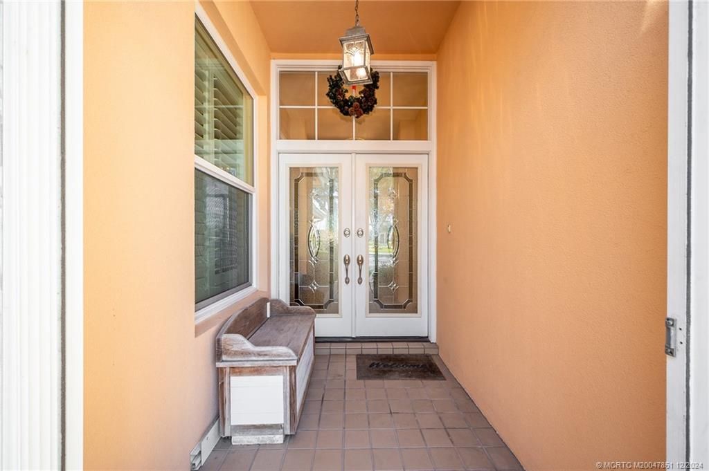 Photo of 2873 SW Brighton Way, Palm City, FL 34990 (MLS # M20047851)