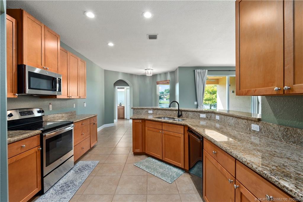 Stuart, Florida 34997, United States, 4 Bedrooms Bedrooms, ,3 BathroomsBathrooms,Residential,Active,233567