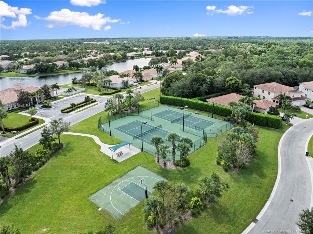 Stuart, Florida 34997, United States, 4 Bedrooms Bedrooms, ,3 BathroomsBathrooms,Residential,Active,233567
