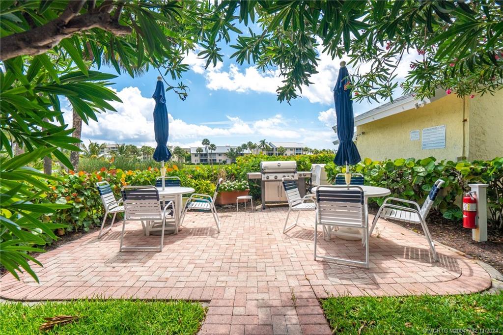 Stuart, Florida 34996, United States, 1 Bedroom Bedrooms, ,1 BathroomBathrooms,Residential,Pending,31494