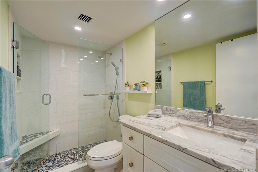 Stuart, Florida 34996, United States, 1 Bedroom Bedrooms, ,1 BathroomBathrooms,Residential,Pending,31494