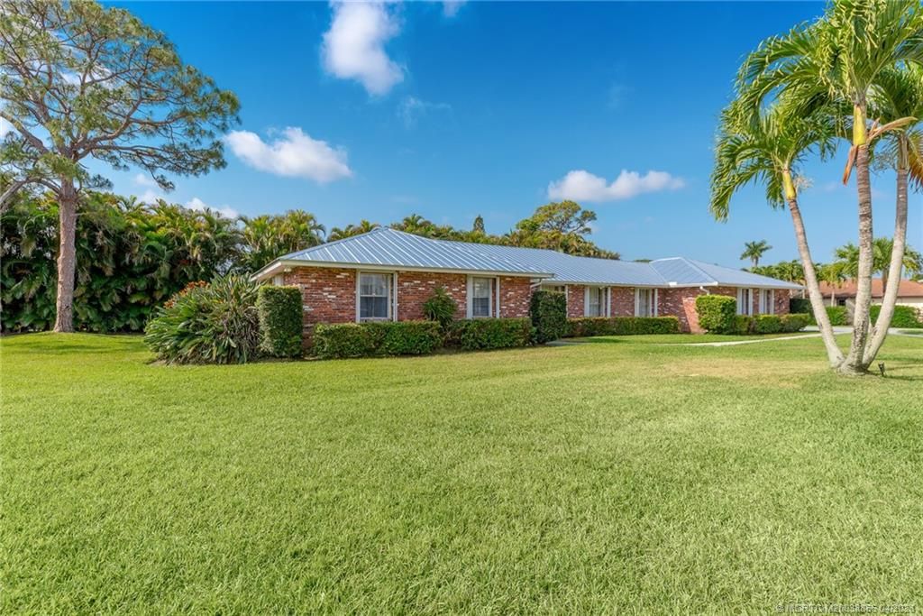 Photo of 1738 NW Palmetto Terrace, Stuart, FL 34994 (MLS # M20038856)