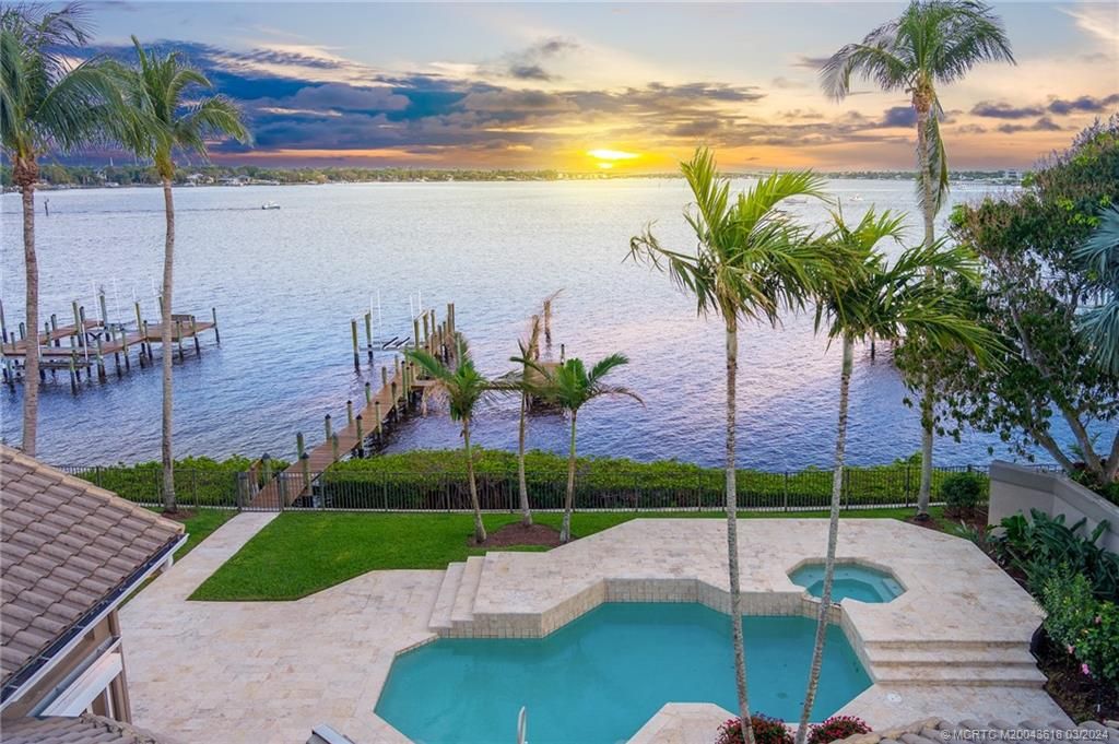 Photo of 721 SW Bay Pointe Circle, Palm City, FL 34990 (MLS # M20043618)