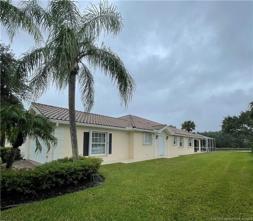 Photo of 9182 SE Retreat Drive, Hobe Sound, FL 33455 (MLS # M20047086)
