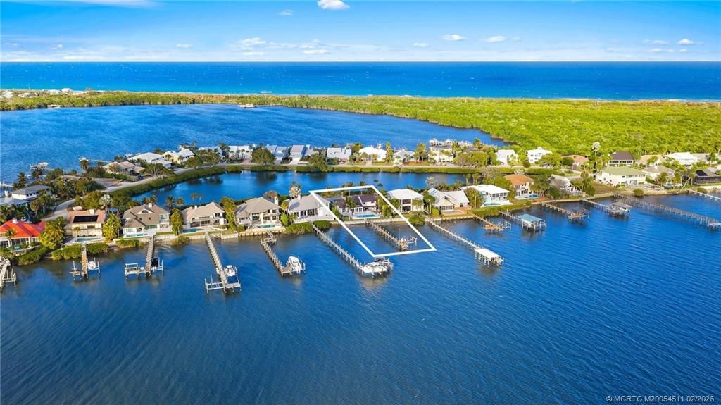Photo of 4230 NE Joes Point Road, Stuart, FL 34996 (MLS # M20054511)