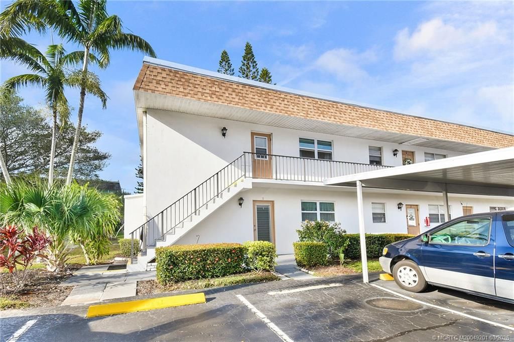 Photo of 2950 SE Ocean Boulevard #4-4, Stuart, FL 34996 (MLS # M20049201)