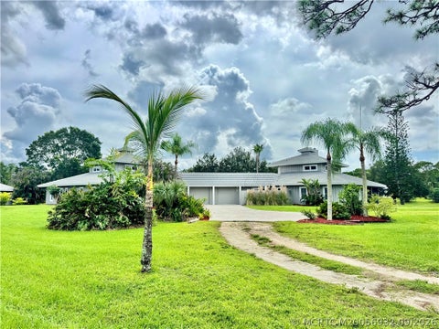 Homes For Sale - 9832 SW Santa Monica Drive<br/> Palm City, FL 34990