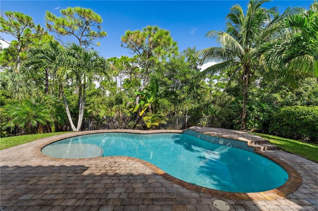 Photo of 5338 SW Longspur Lane, Palm City, FL 34990 (MLS # M20052229)