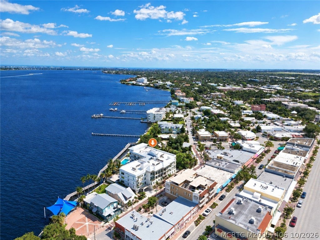 Photo of 41 SW Seminole Street #Apt 404, Stuart, FL 34994 (MLS # M20057406)