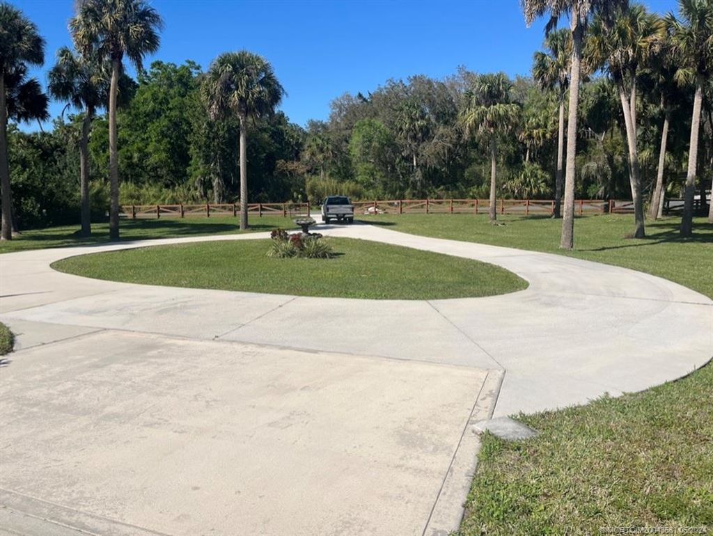 Photo of 15246 SW Palm Oak Avenue, Indiantown, FL 34956 (MLS # M20043581)