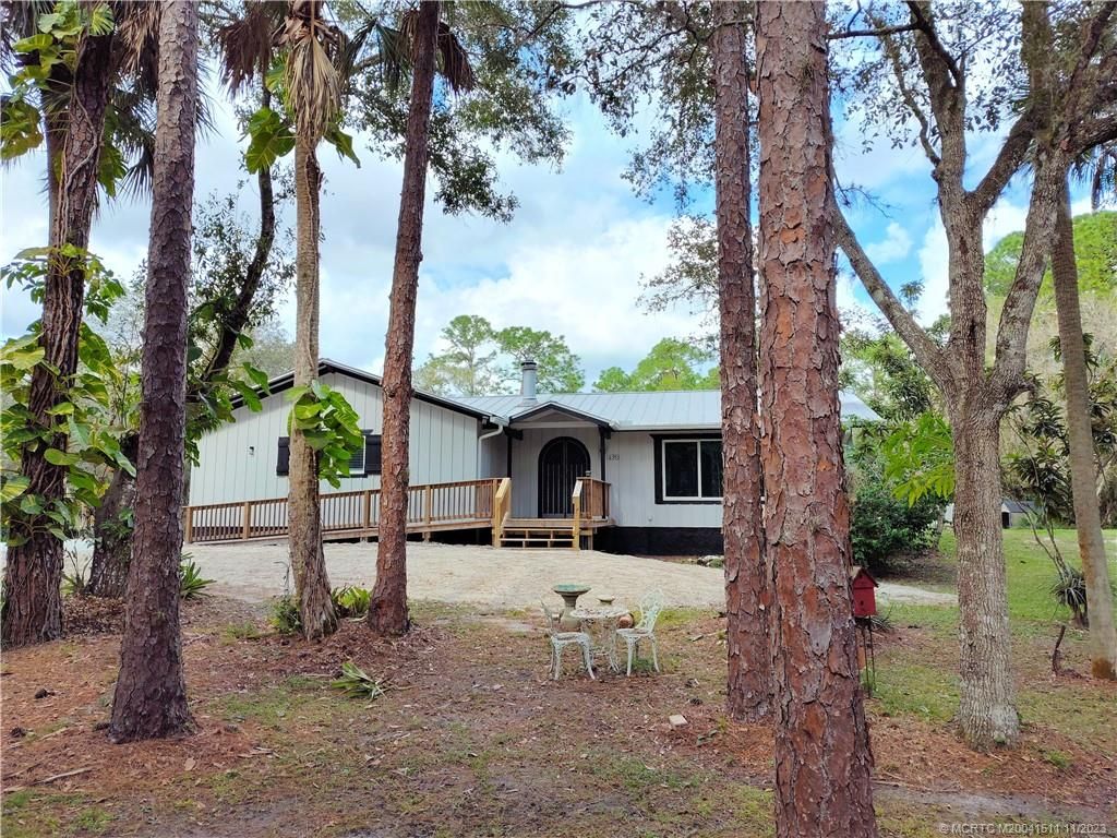 Photo of 6953 SW Wisteria Terrace, Palm City, FL 34990 (MLS # M20041511)