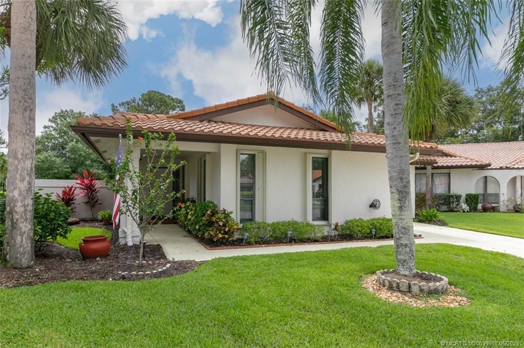 Photo of 3643 SW Pheasant Run, Palm City, FL 34990 (MLS # M20039511)