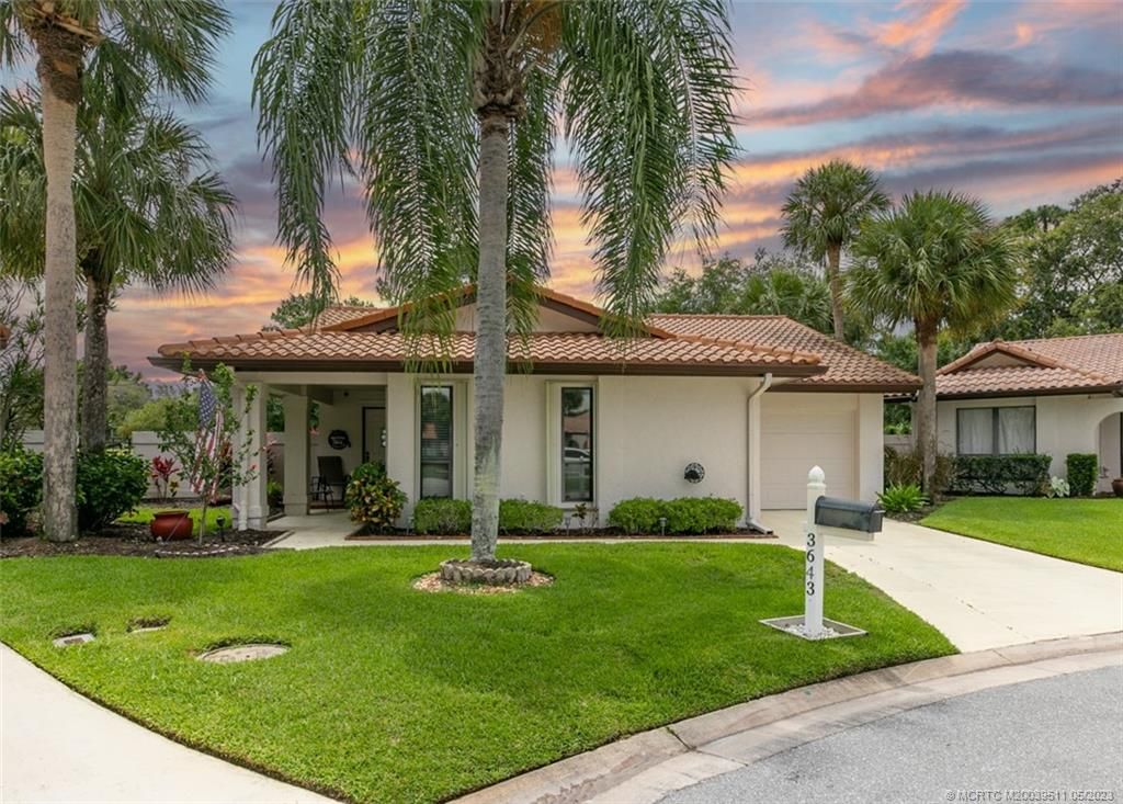 Photo of 3643 SW Pheasant Run, Palm City, FL 34990 (MLS # M20039511)