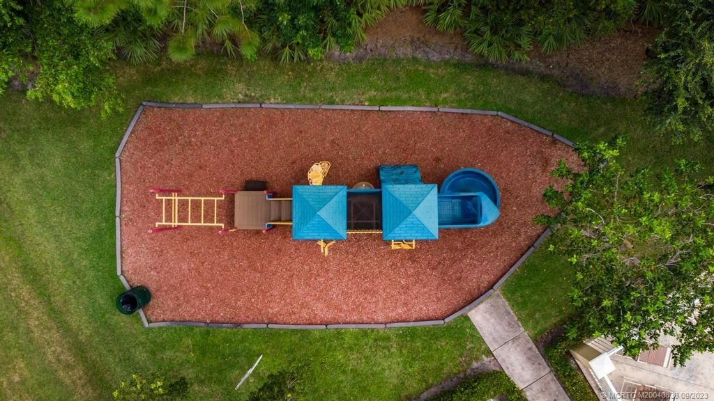 Photo of 4992 SE Mariner Garden Circle, Stuart, FL 34997 (MLS # M20040838)