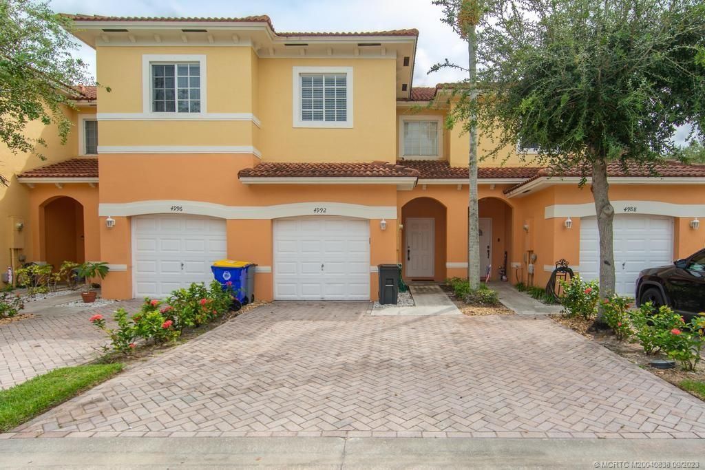 Photo of 4992 SE Mariner Garden Circle, Stuart, FL 34997 (MLS # M20040838)