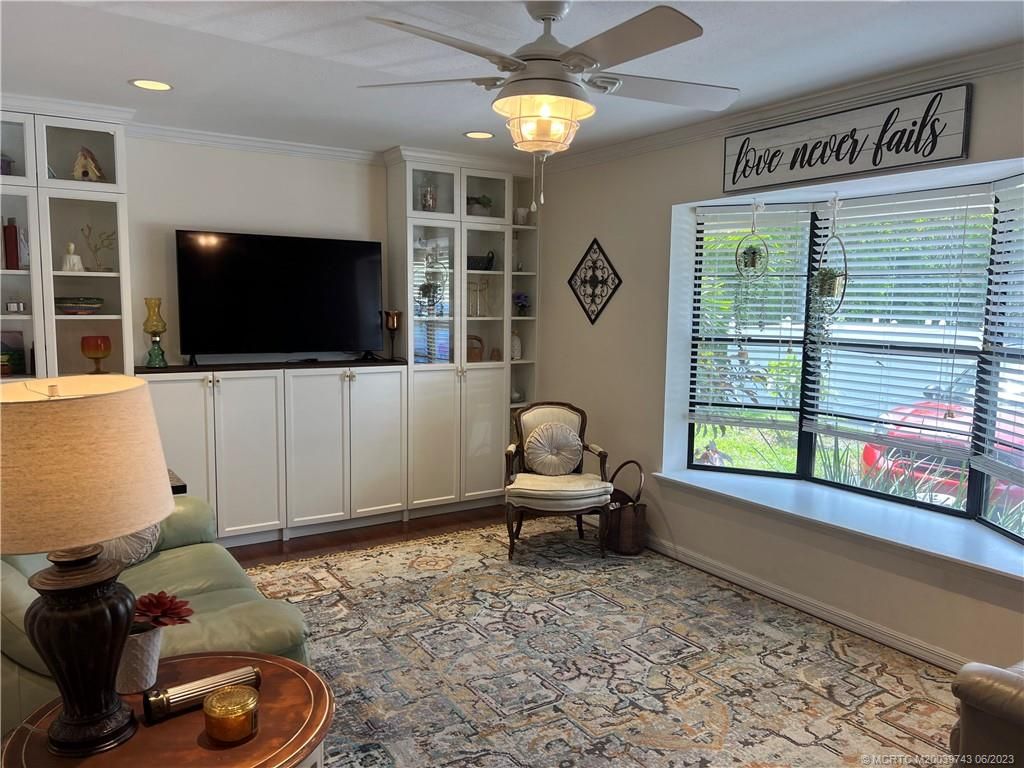 Photo of 50 SW Blackburn Terrace #10, Stuart, FL 34997 (MLS # M20039743)