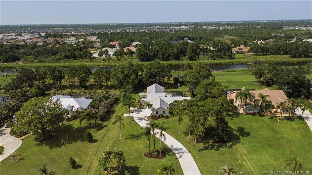 Photo of 4101 SW Bimini Circle N, Palm City, FL 34990 (MLS # M20056221)